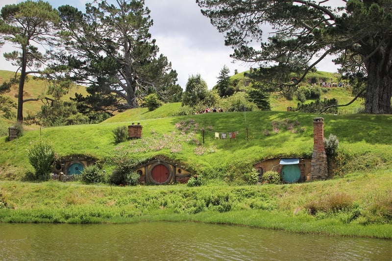 Hobbit Feast Table